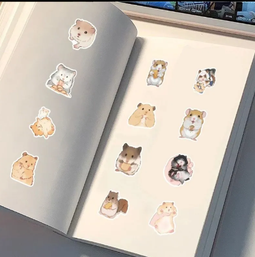 DILIDORA Cute Vinyl Sticker Set, Waterproof Stickers for Water Bottles, Laptop, Skateboard & Journals